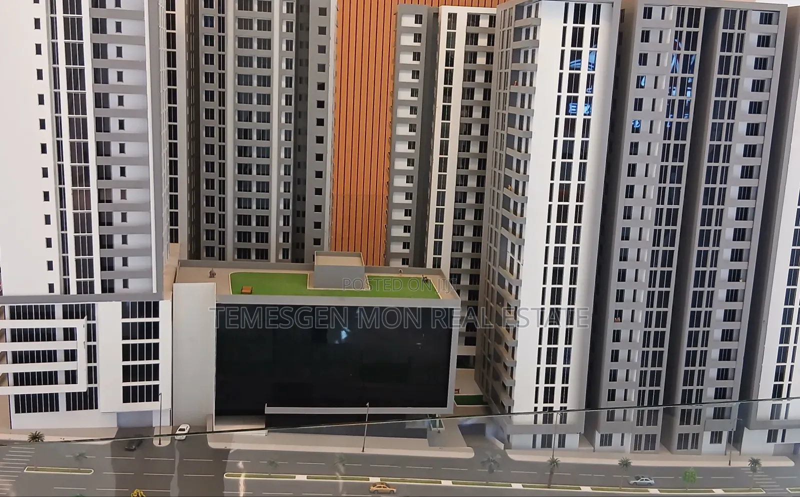 3bdrm Apartment in Mon Real Estate, Kolfe Keranio for sale