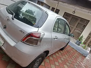 Toyota Yaris 2008 Silver
