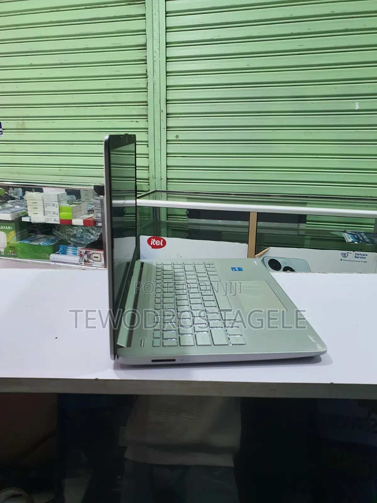 Laptop HP ZBook Firefly G8 8GB Intel Core i5 SSD 512GB