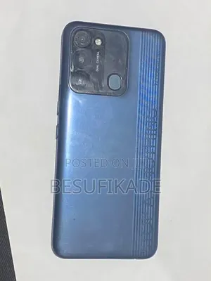Tecno Spark 8C 64 GB Blue