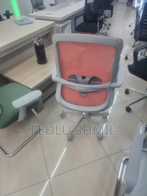 Office Medame Chris