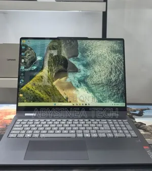 New Laptop Lenovo Yoga 2 16GB Intel Core Ultra 5 SSD 512GB