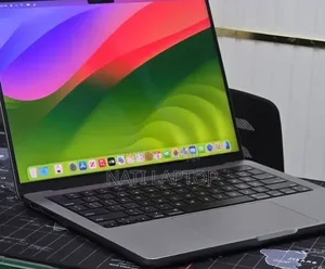 New Laptop Apple MacBook Air 2022 M2 8GB Apple M2 SSD 512GB