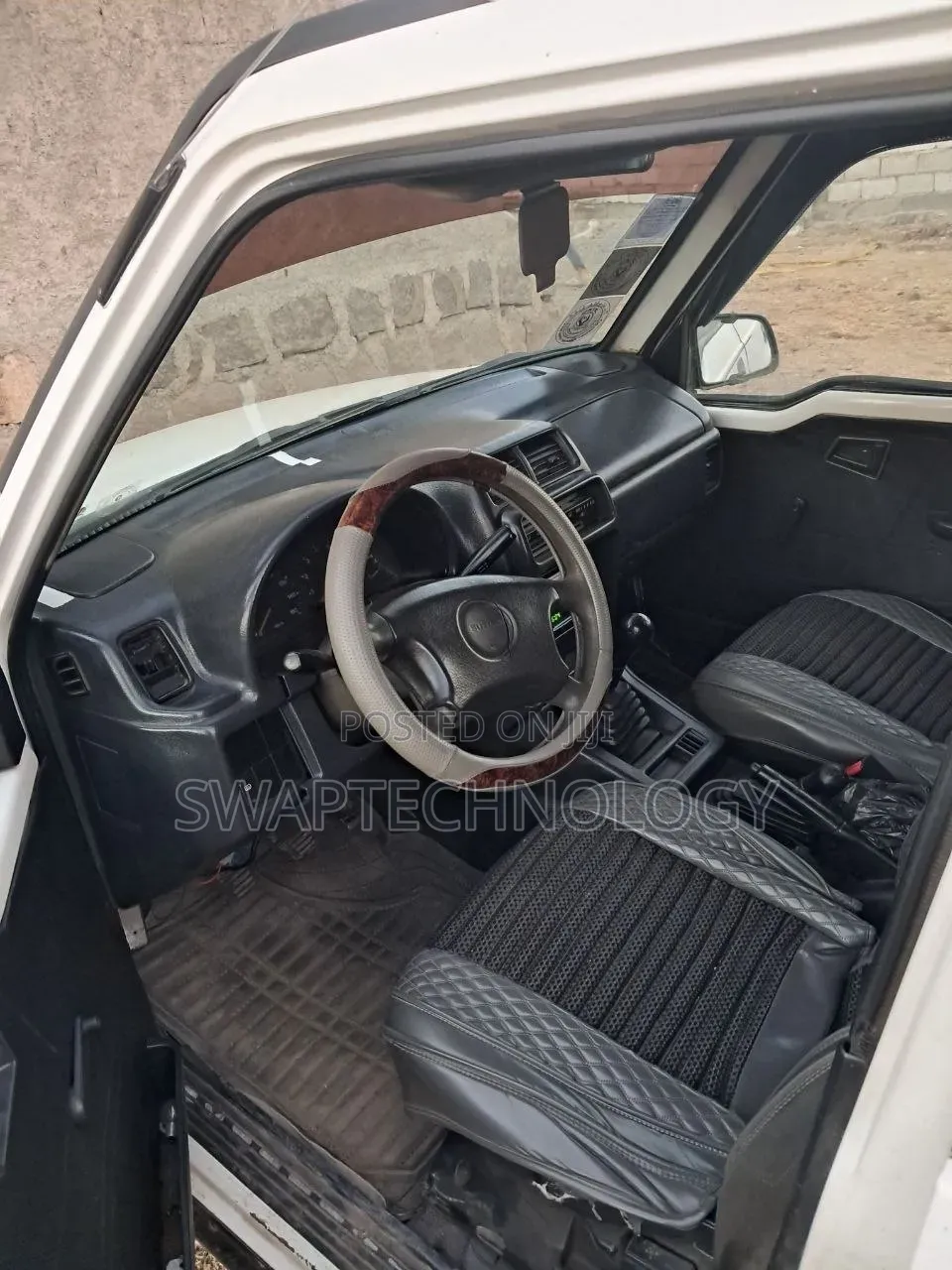 Suzuki Vitara 2004 White