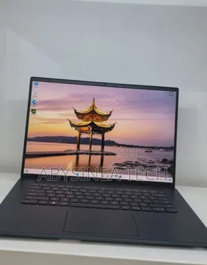 New Laptop Dell Inspiron 15 16GB Intel Core i7 SSD 512GB