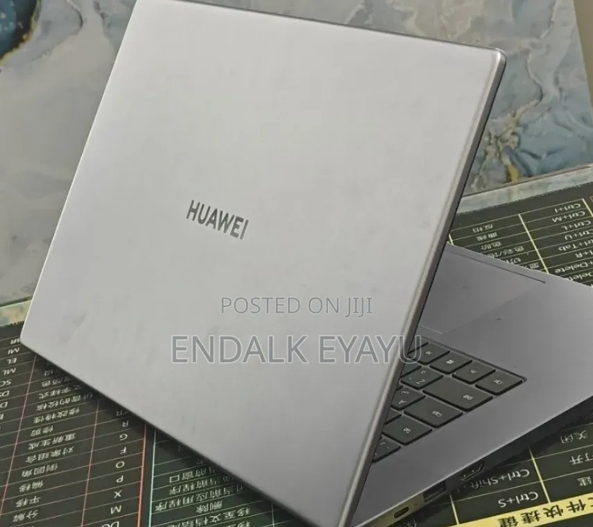 New Laptop Huawei 8GB Intel Core i3 SSD 256GB