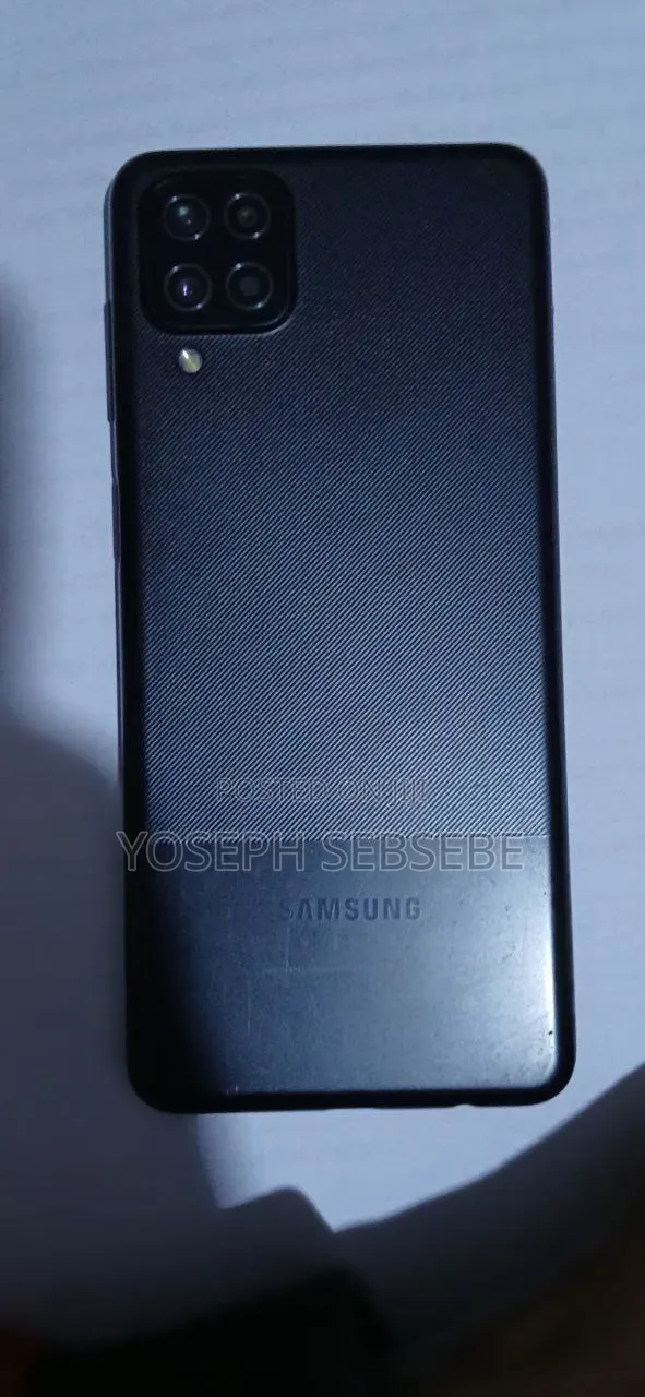 Samsung Galaxy A12 64 GB Black