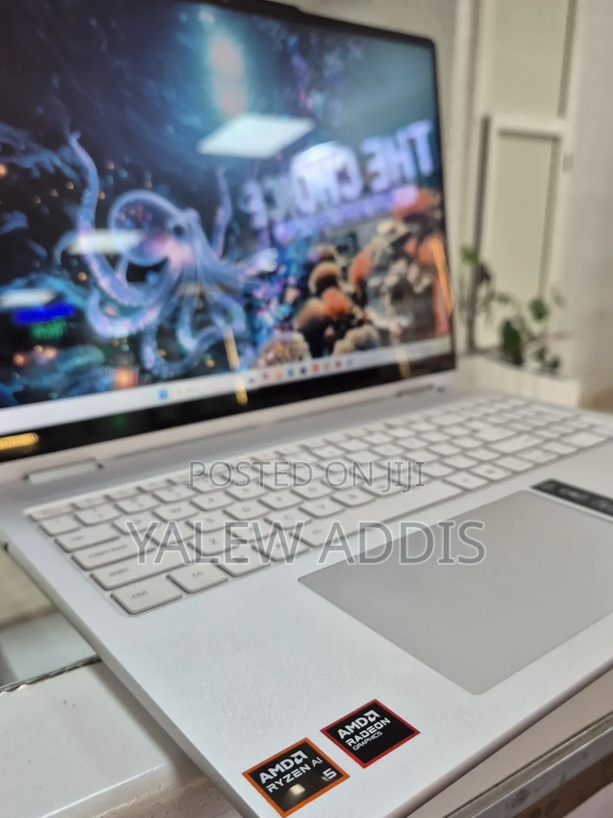 New Laptop Lenovo Yoga 7i 16GB AMD Ryzen 5 SSD 512GB