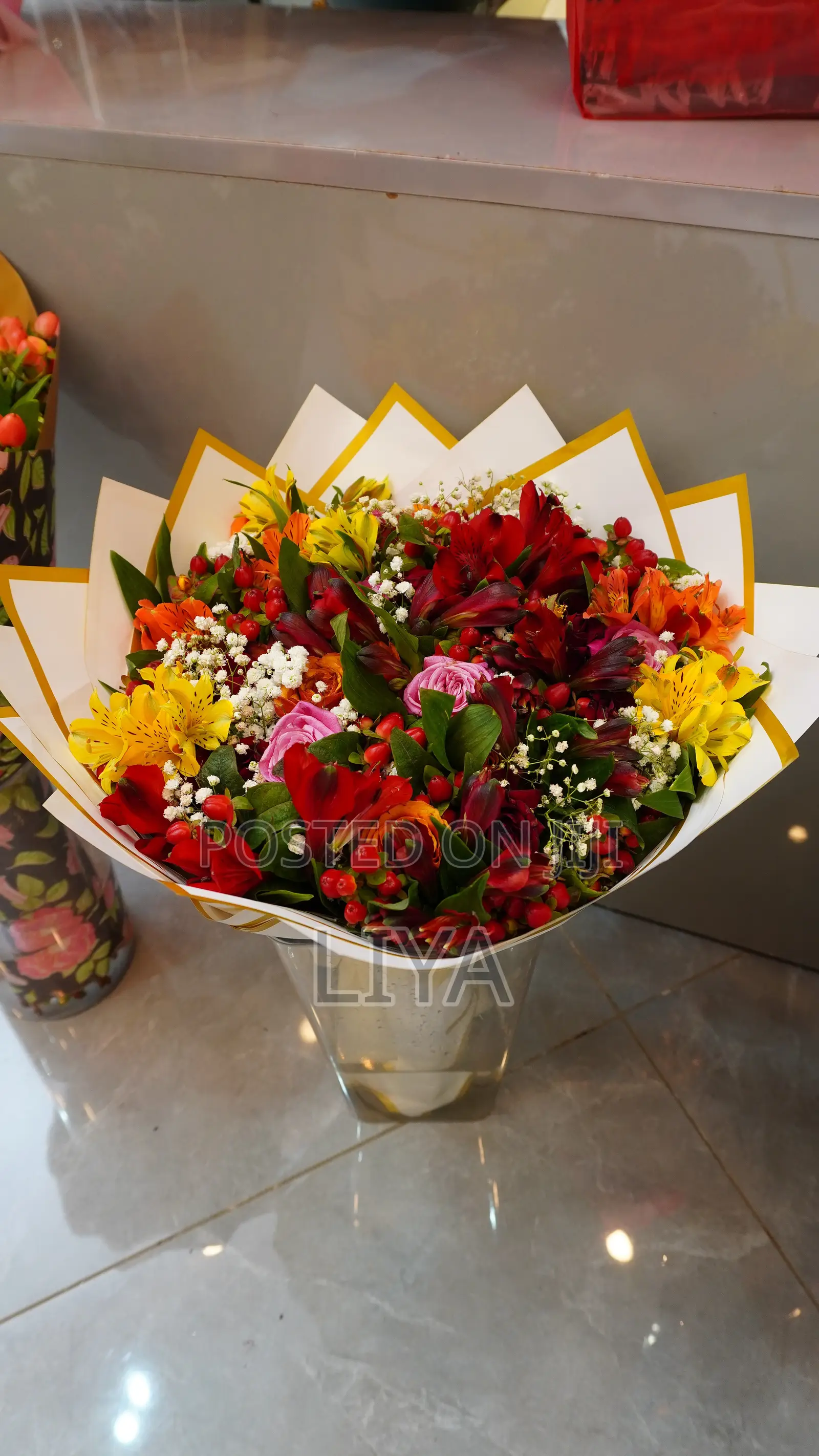 Maison Cadeau • Fine Gifts • Flowers • Events•