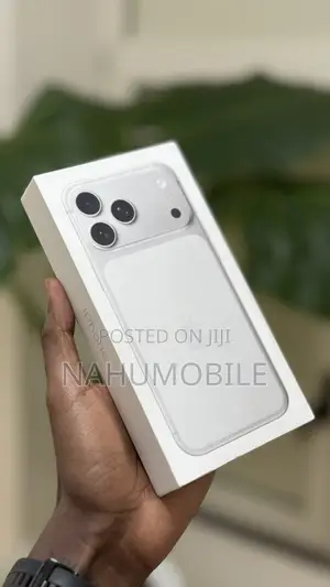 New Apple iPhone 17 Pro Max 256 GB Silver