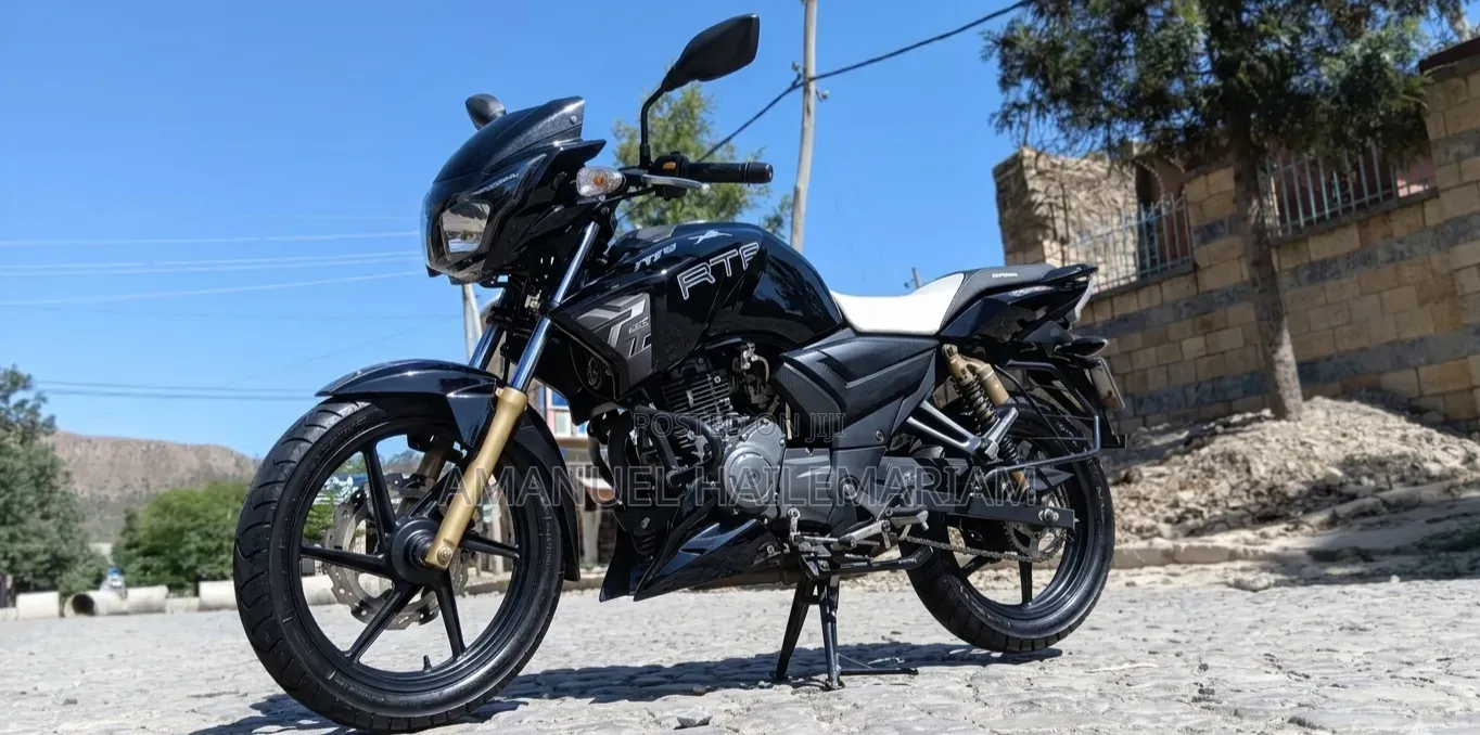 TVS Apache 180 RTR 2017 Black