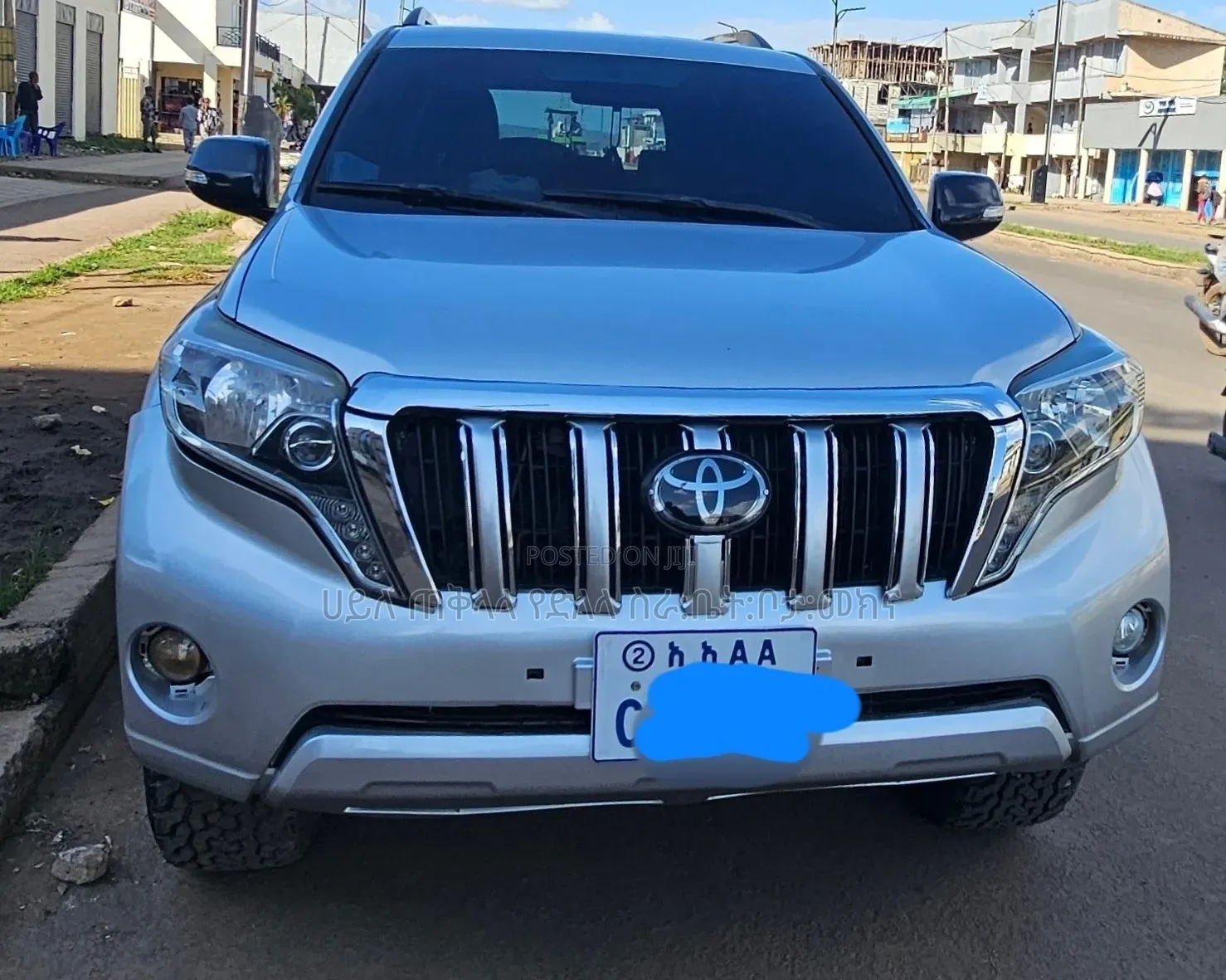 Toyota Land Cruiser Prado 2011 Silver