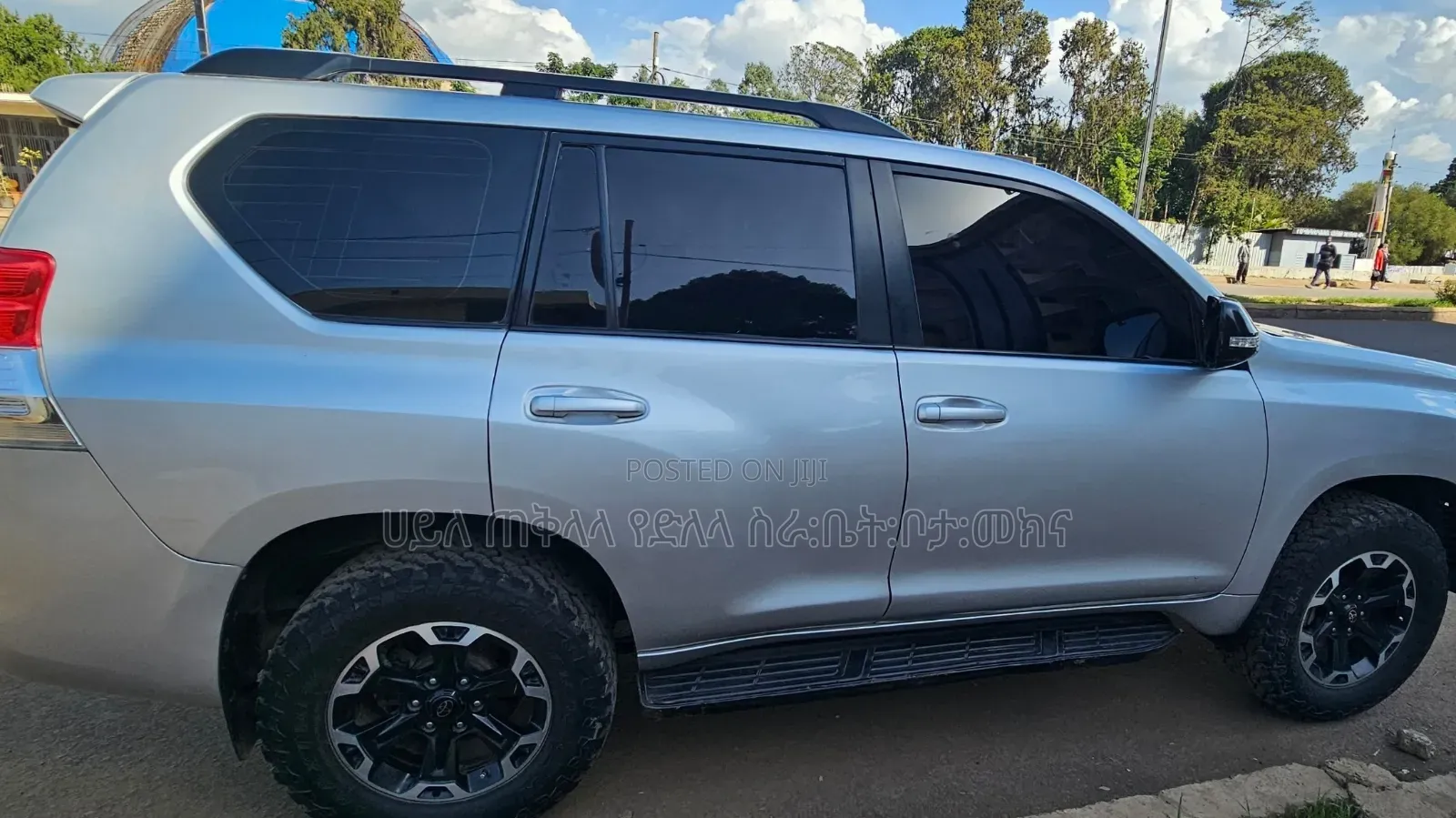 Toyota Land Cruiser Prado 2011 Silver