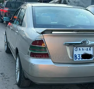 Toyota Corolla 2004 Silver