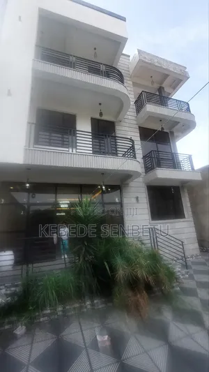 5bdrm House in Oromia, East Shewa for rent