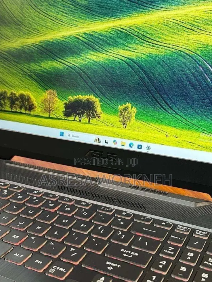 New Laptop Asus 16GB Intel Core i7 SSD 512GB