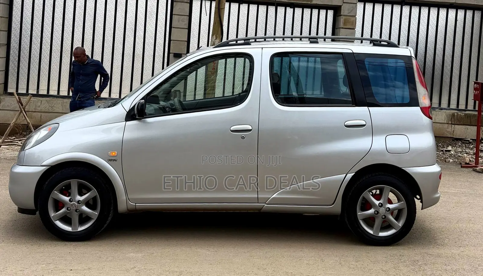 Toyota Yaris 2001 Silver