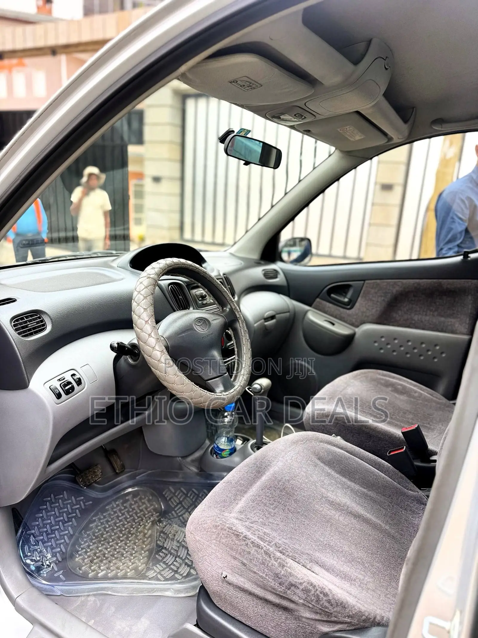 Toyota Yaris 2001 Silver