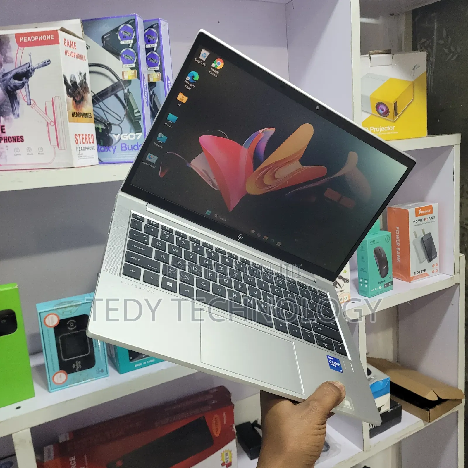 New Laptop HP EliteBook 840 16GB Intel Core i5 SSD 512GB