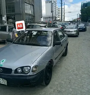 Toyota Corolla 2000 Silver