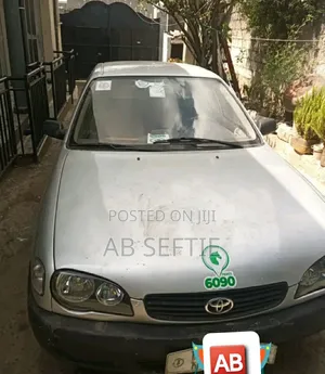 Toyota Corolla 2000 Silver