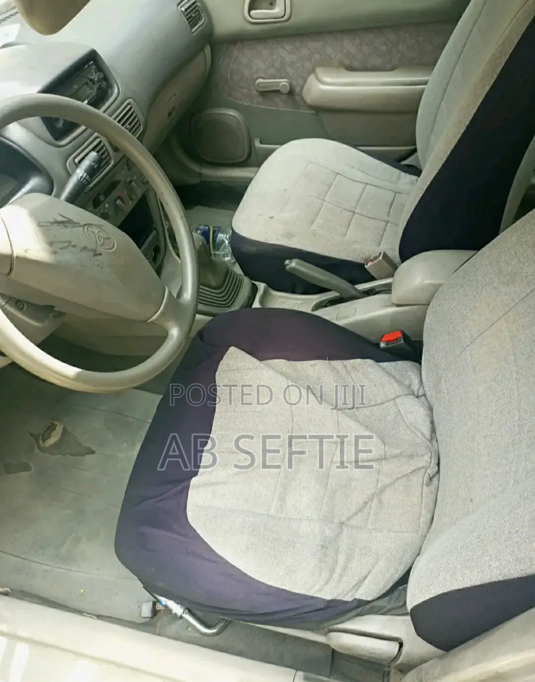 Toyota Corolla 2000 Silver