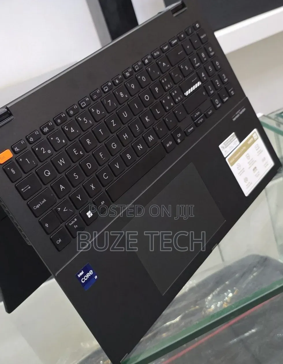 New Laptop Asus Vivobook 16 16GB Intel Core i9 SSD 1T