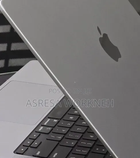 New Laptop Apple MacBook Pro 2013 8GB Apple M3 SSD 512GB