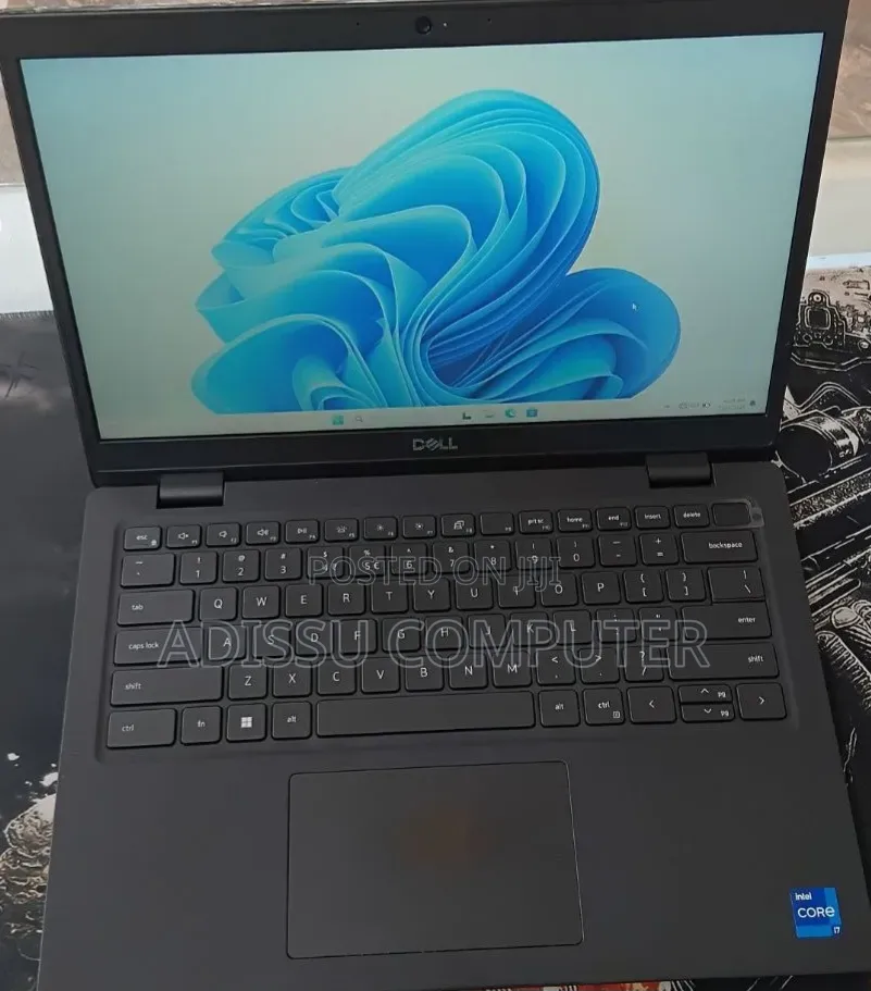 New Laptop Dell Inspiron 14 3420 16GB Intel Core i7 SSD 512GB