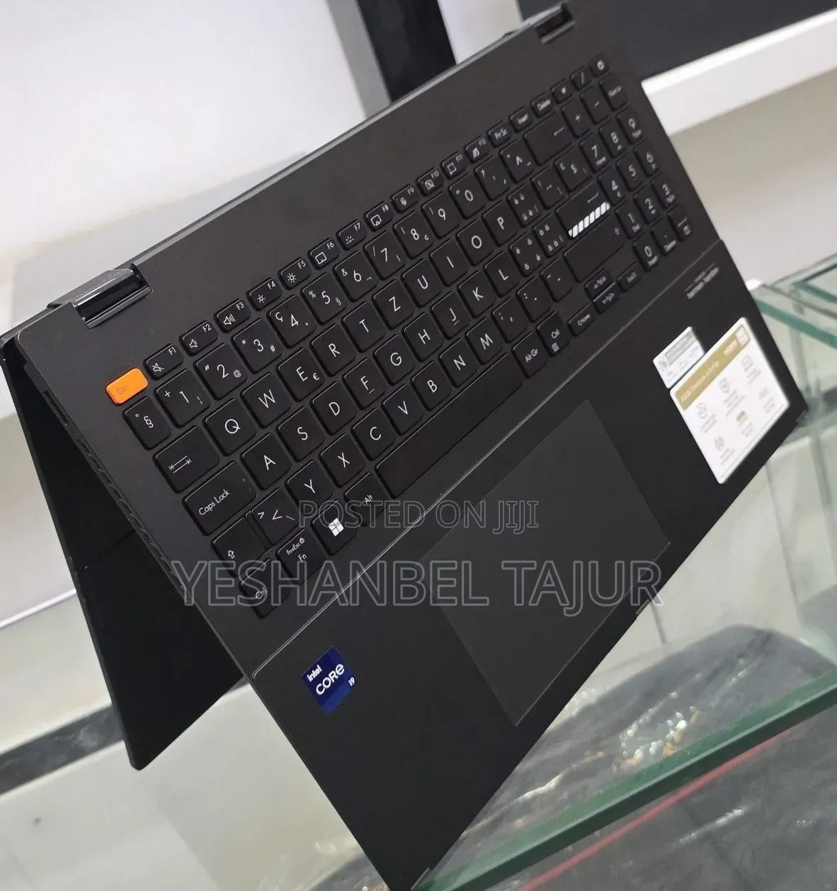 New Laptop Asus VivoBook 15 X505BA 16GB Intel Core i9 SSD 1T