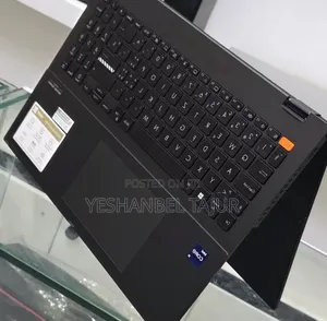 New Laptop Asus VivoBook 15 X505BA 16GB Intel Core i9 SSD 1T