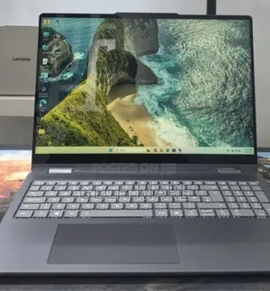 New Laptop Lenovo Yoga 7i 16GB Intel Core Ultra 5 SSD 512GB