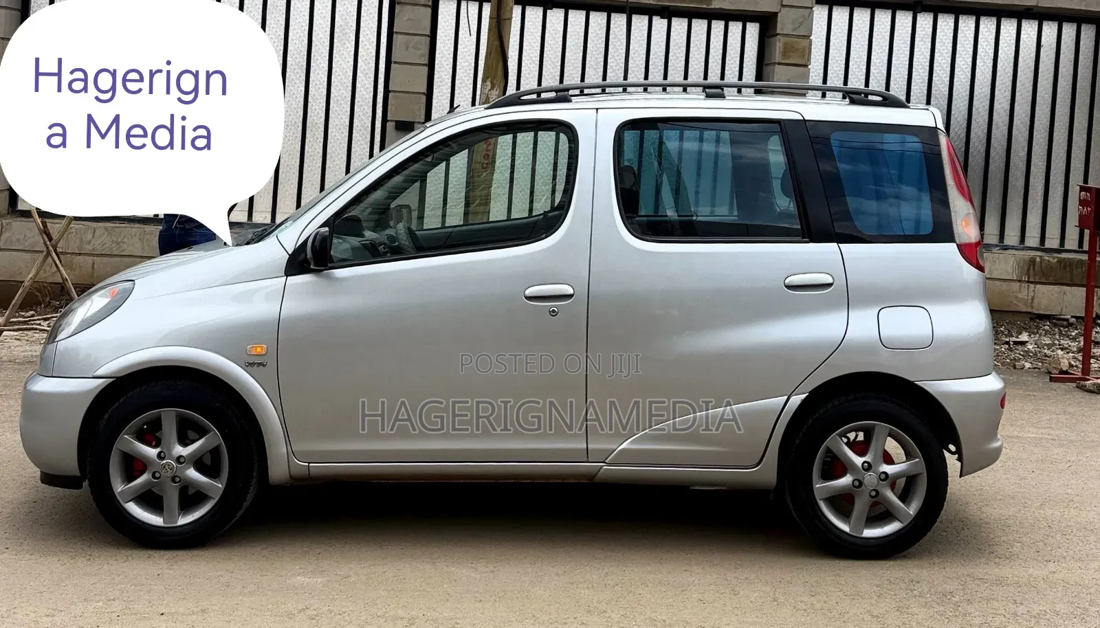 Toyota Yaris 2001 Silver