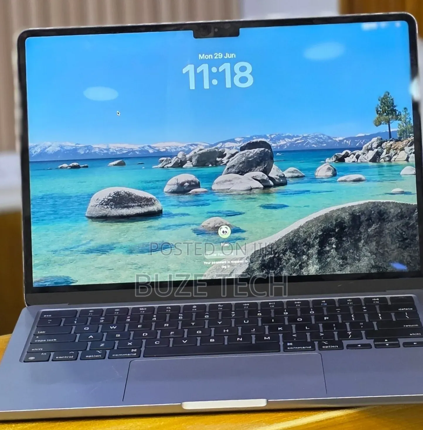 New Laptop Apple MacBook Air 2022 M2 16GB Apple M2 SSD 256GB