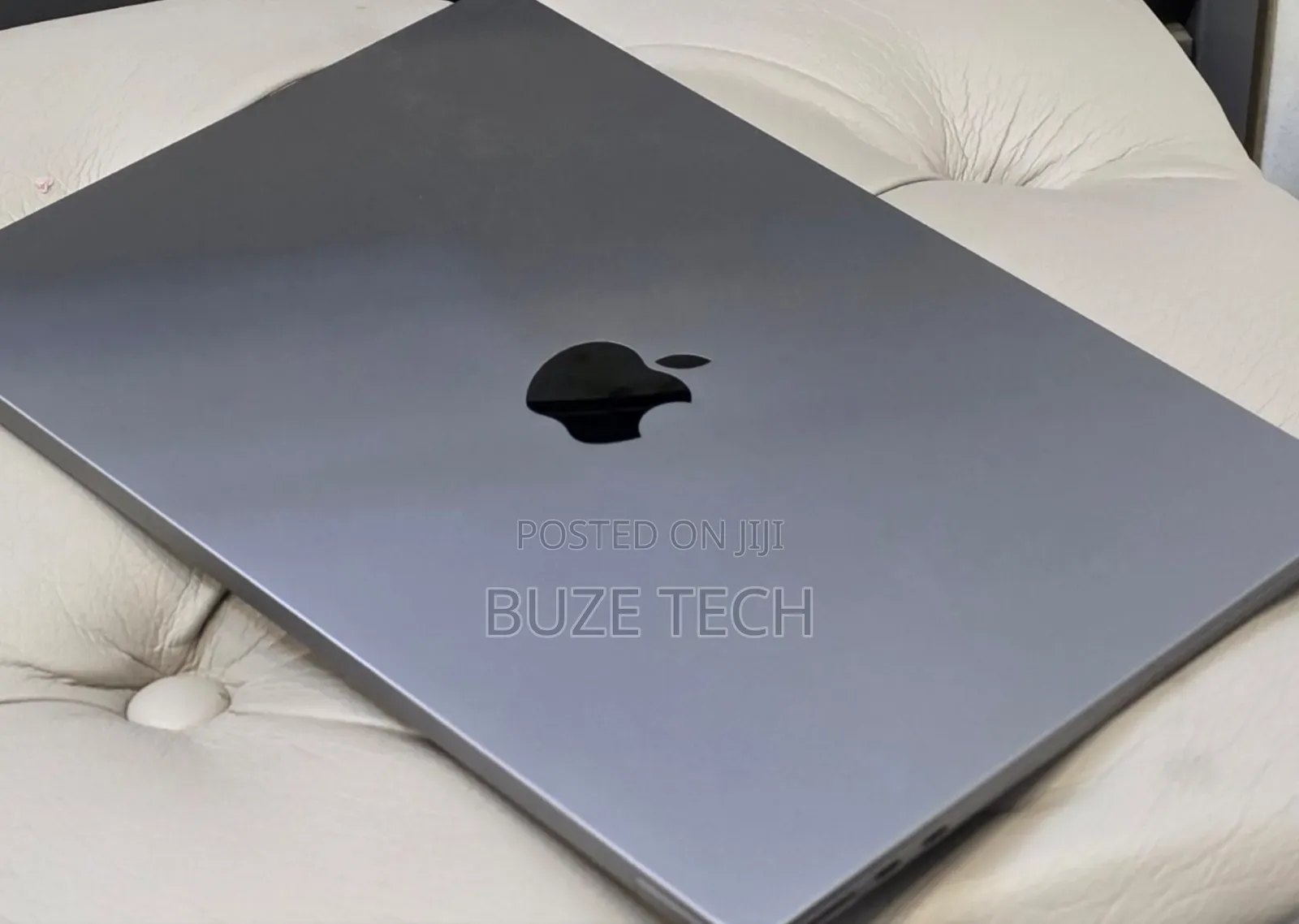 New Laptop Apple MacBook Air 2022 M2 16GB Apple M2 SSD 256GB