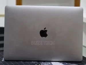 New Laptop Apple MacBook Pro 2017 16GB Intel Core i5 SSD 512GB