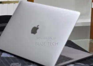 New Laptop Apple MacBook Pro 2017 16GB Intel Core i5 SSD 512GB