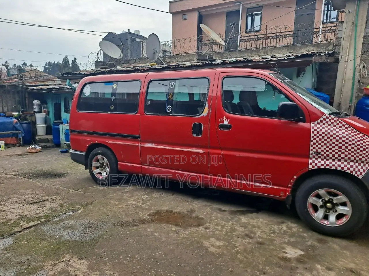 Car 2006 Red