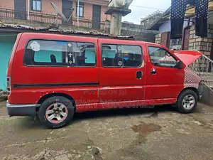 Car 2006 Red