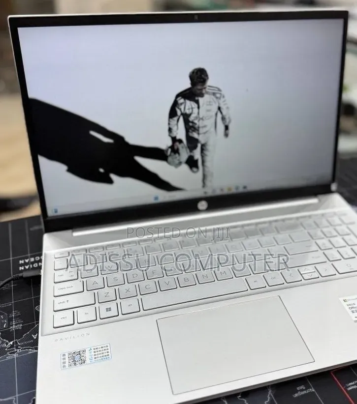 New Laptop HP Pavilion 15 16GB Intel Core i5 SSD 1T