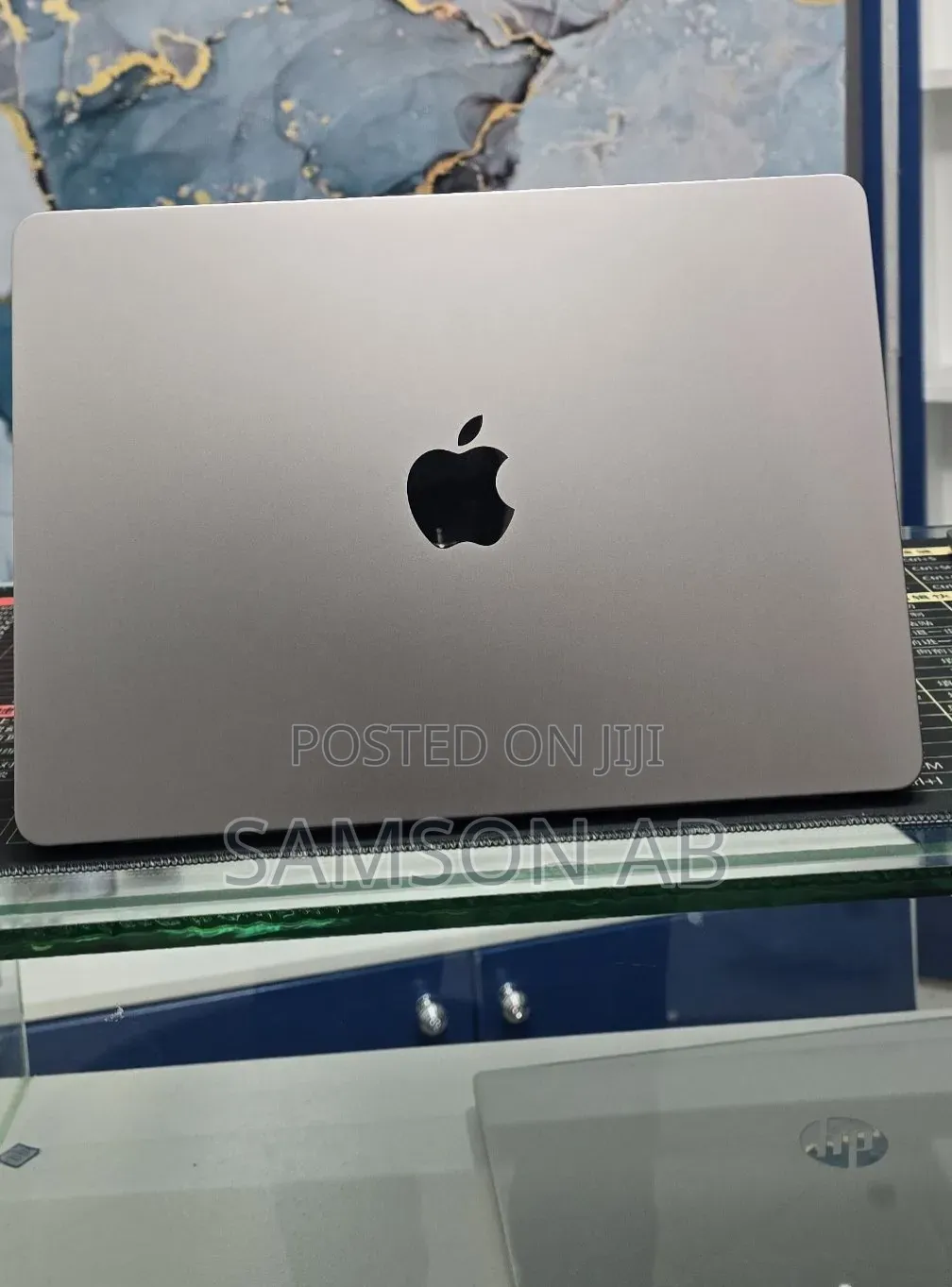 New Laptop Apple MacBook Air 2022 M2 16GB Apple M2 SSD 512GB