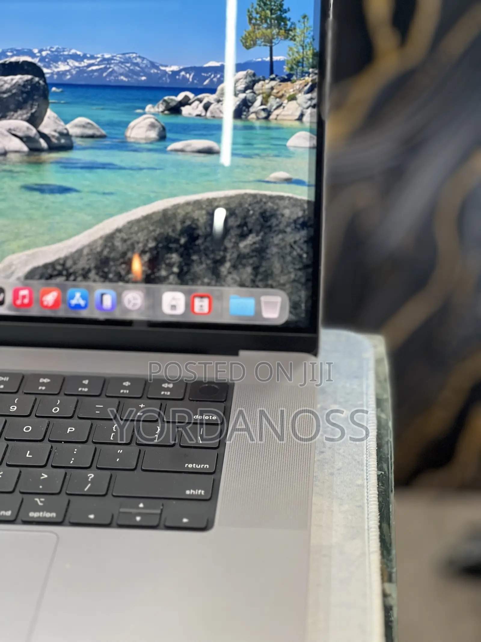 New Laptop Apple MacBook Pro 2021 M1 32GB Apple M1 Pro SSD 512GB