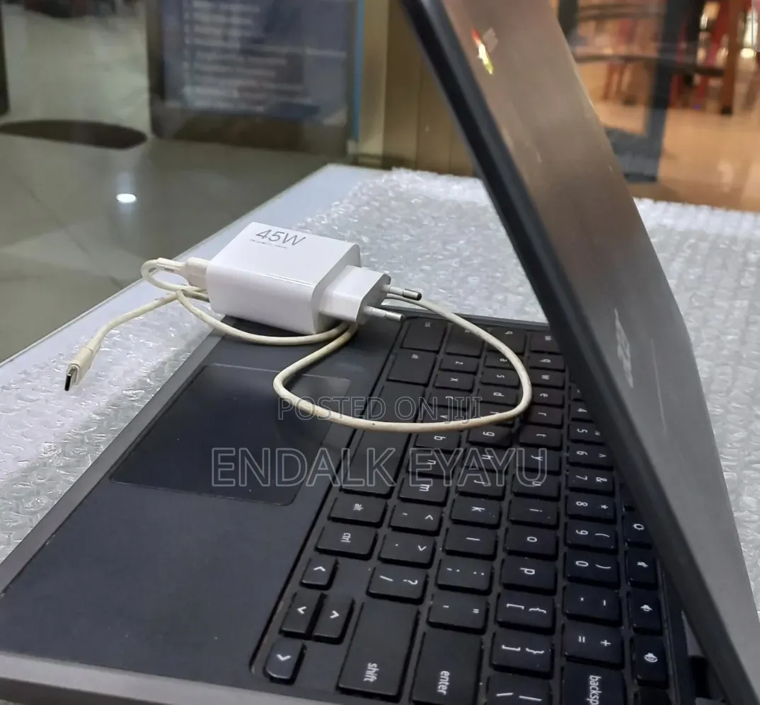 New Laptop Acer 2GB Intel SSD 32GB