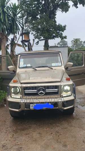 Mercedes-Benz E230 1997 Brown