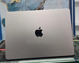 New Laptop Apple MacBook Air 2022 M2 16GB Apple M1 SSD 512GB