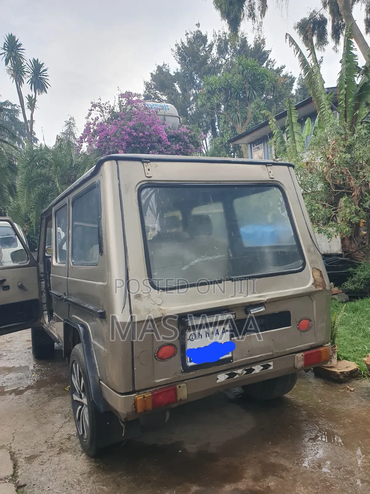 Mercedes-Benz E230 1997 Brown