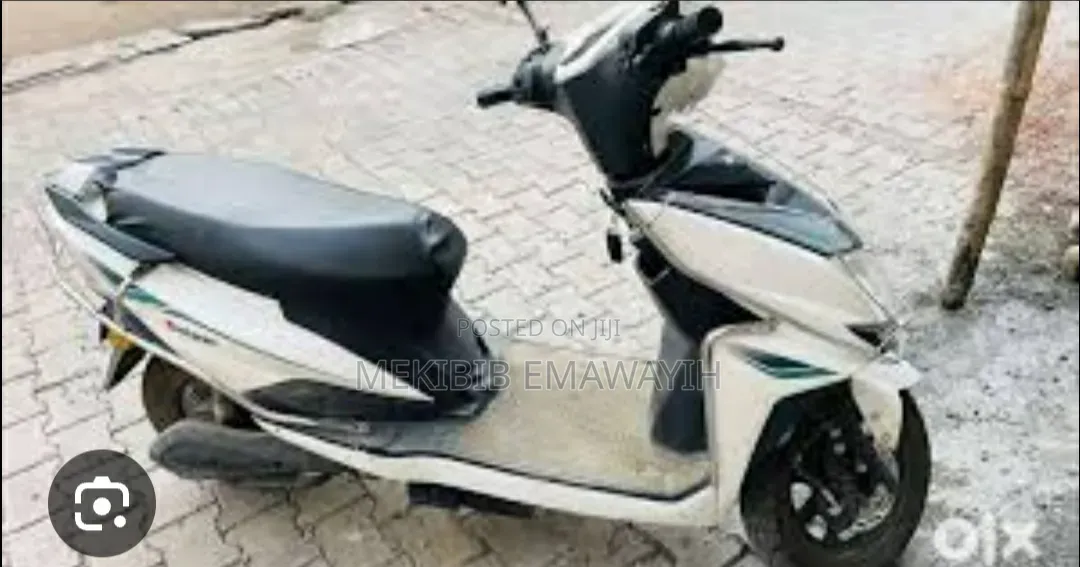Motorcycle 2024 White