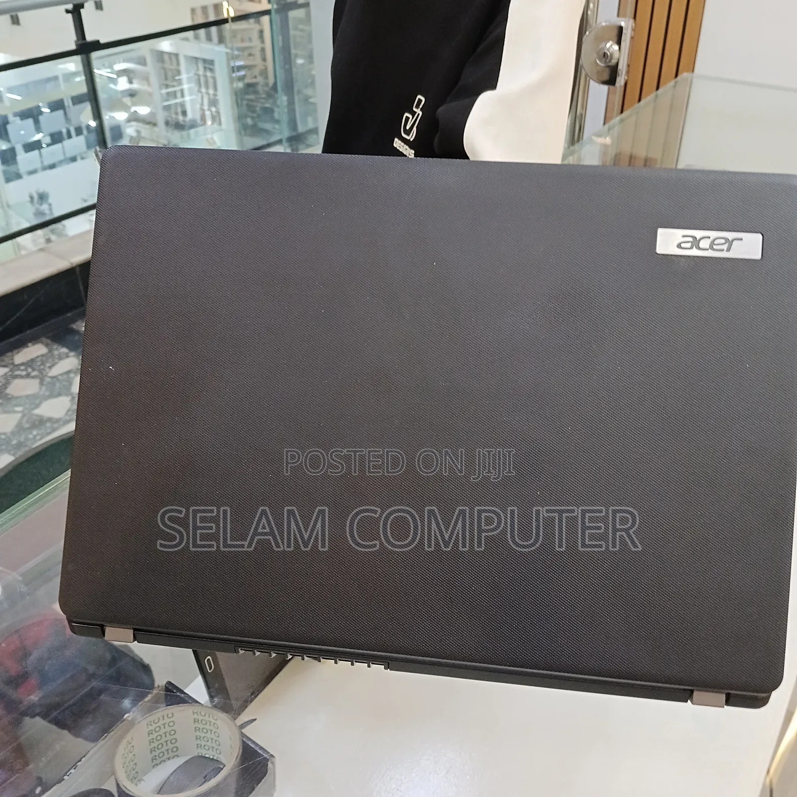 New Laptop Acer AcerNote Light 8GB Intel Core i5 SSD 256GB