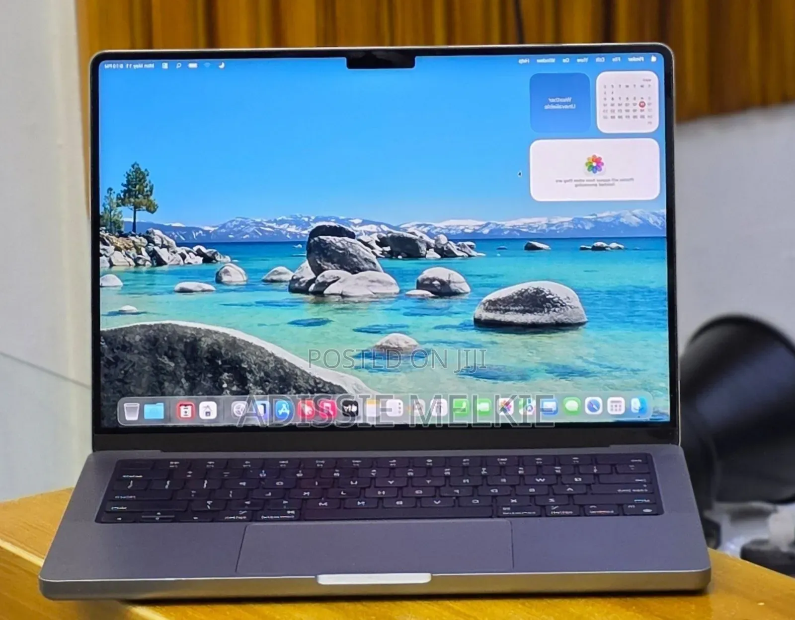 New Laptop Apple MacBook 16GB Apple M1 Pro SSD 512GB