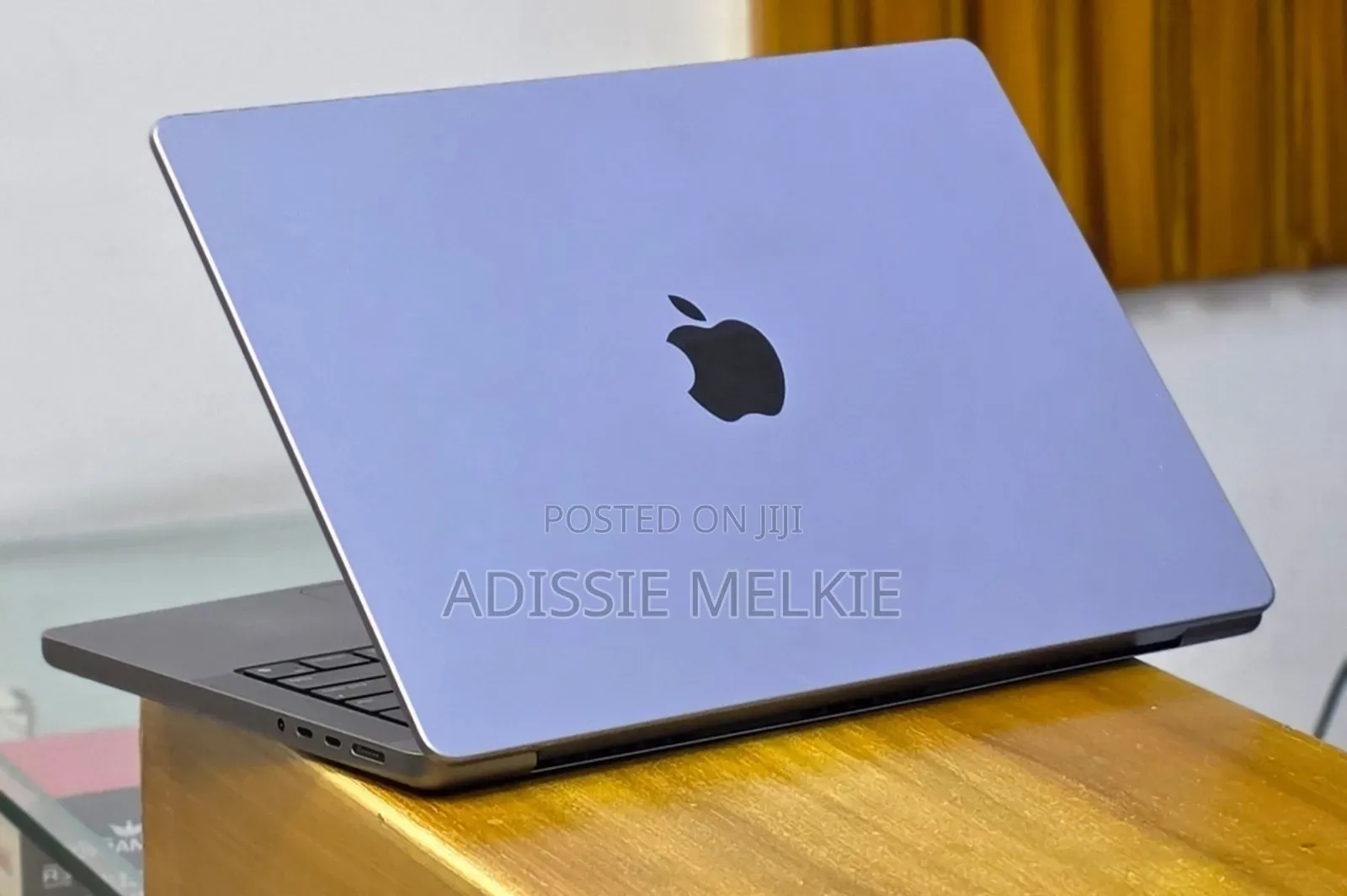 New Laptop Apple MacBook 16GB Apple M1 Pro SSD 512GB